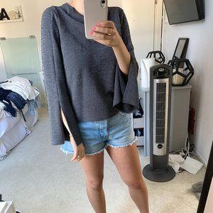 Grey stitched top with open sleeves